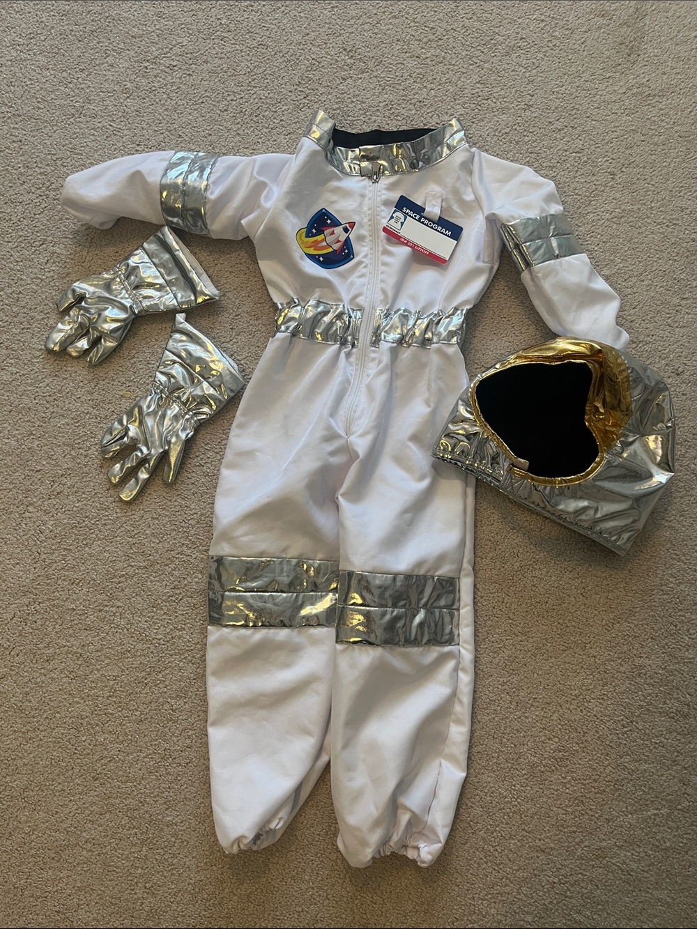 Astronaut costume